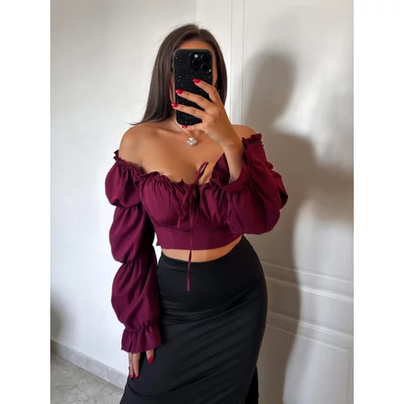 Arina felső – off-shoulder, hosszú ujjú crop top | bordó